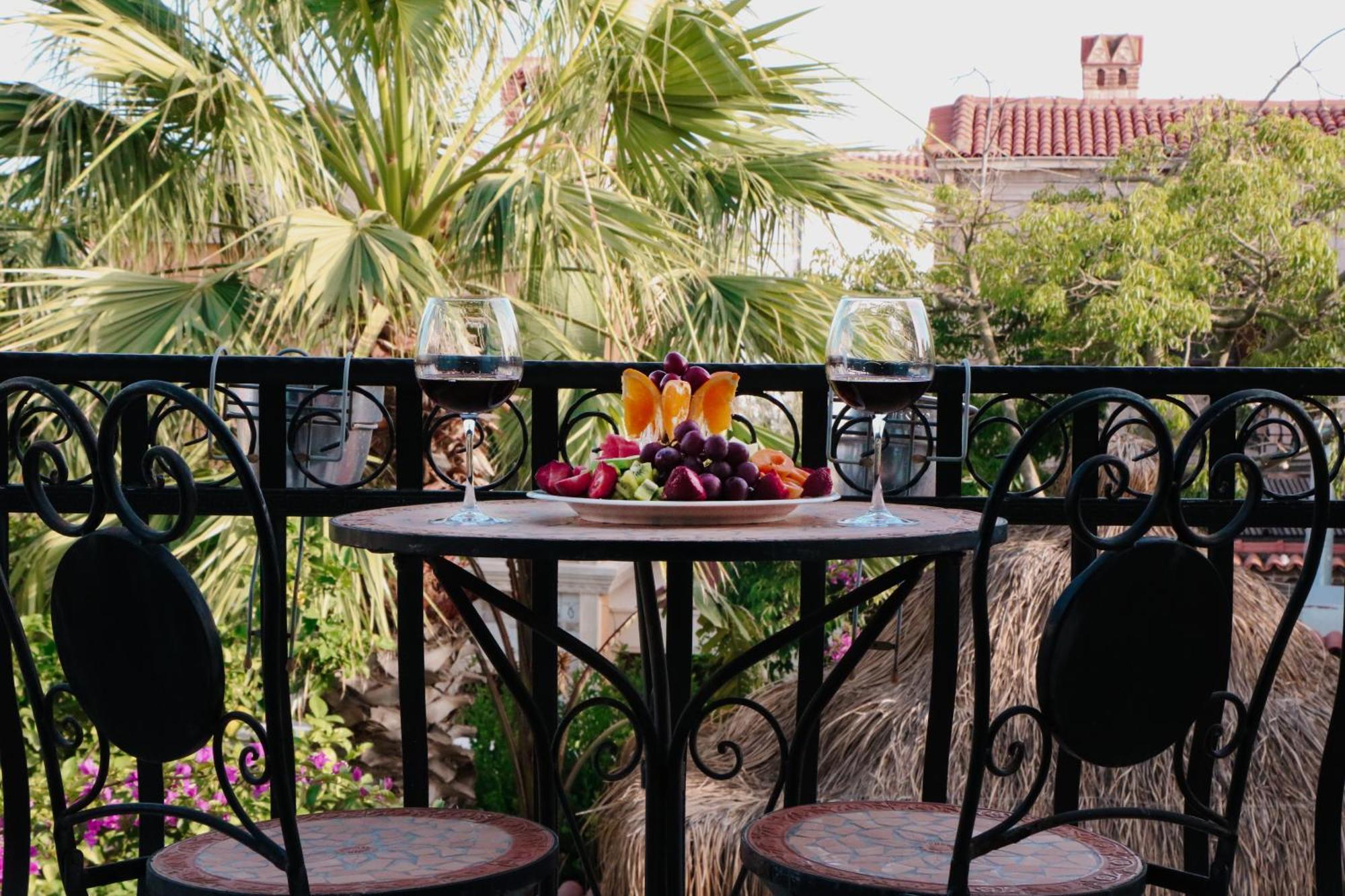 Cocopalm Boutique Hotel Алачати Экстерьер фото